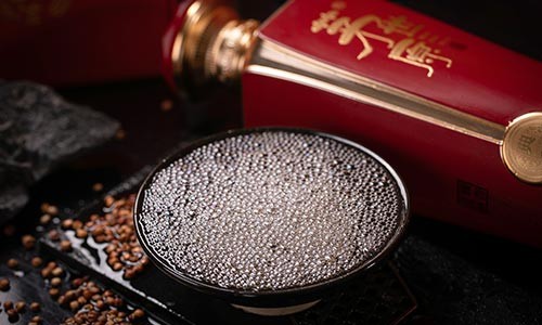 购买白酒时如何辨别真酒假酒？.jpg