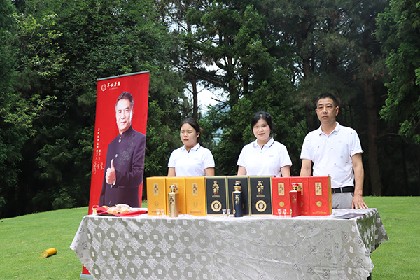 白酒代理好不好做—白酒代理生意好不好做前景如何