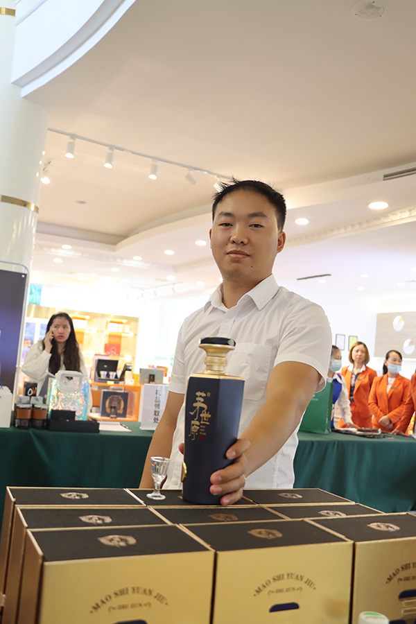 酱香型白酒制酒工艺有哪些(酱香型白酒酿制工艺详解)