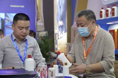 北京浓香型白酒代理一般多少钱