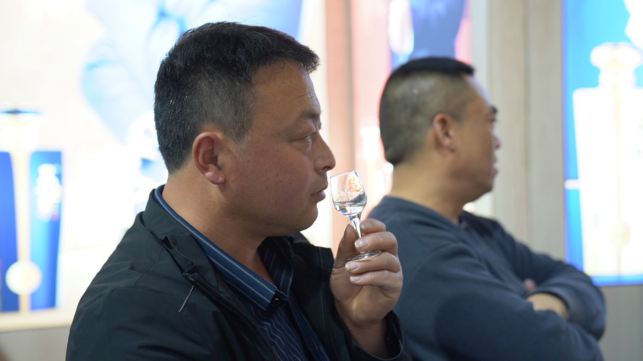茅台镇酱香酒哪个好卖