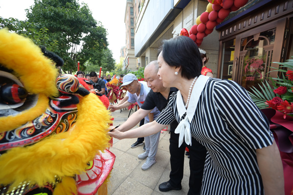 喝茅台镇酱香酒靠谱吗