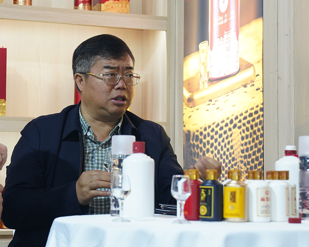 茅台镇酱香酒100毫升多少一瓶