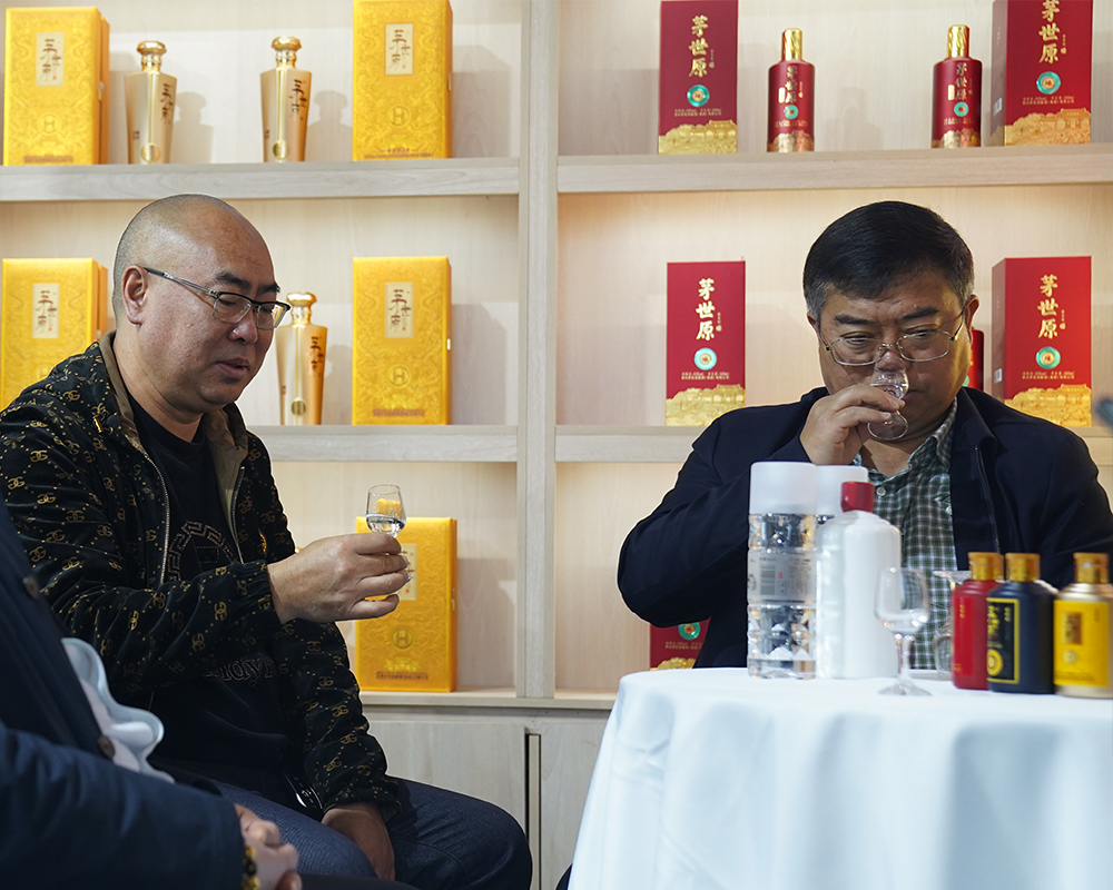 茅台镇酱香酒厂怎么这么多