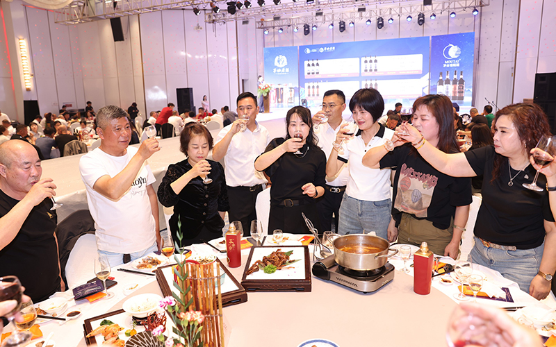 茅台镇酱香酒斟贵味道如何