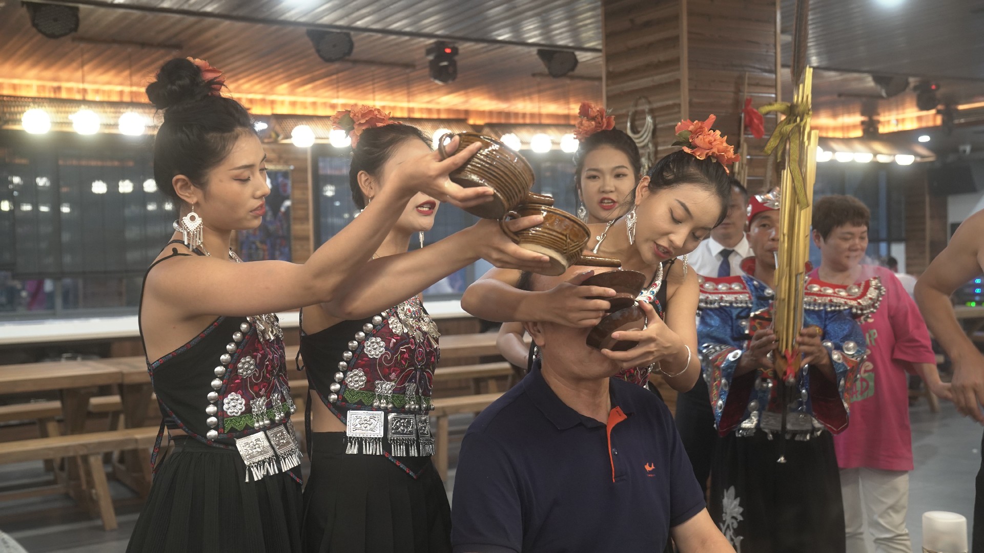 白酒代理需要多少钱，需要注意什么—白酒代理费用及注意事项详细解析