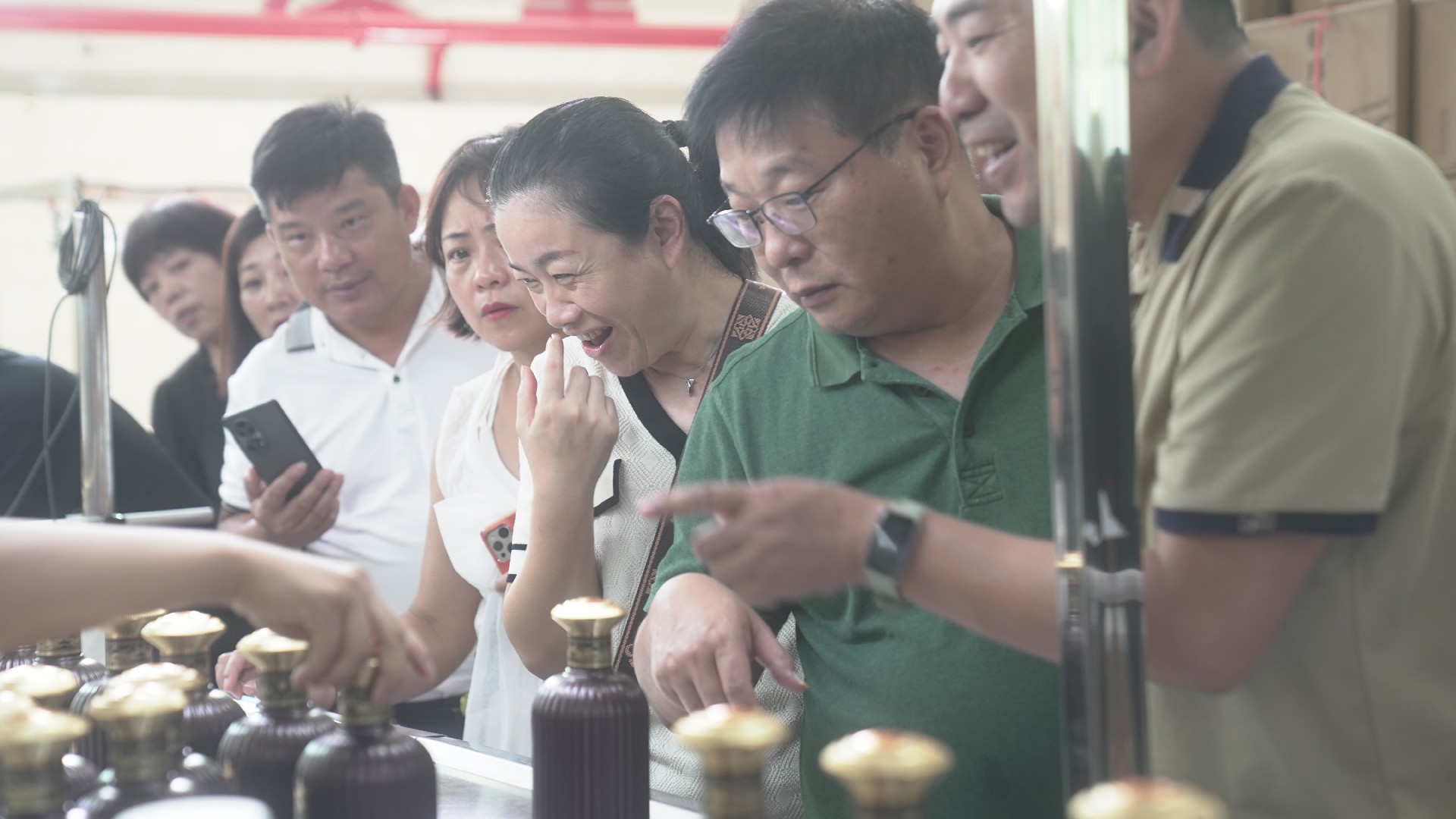 白酒代理需要多少钱一瓶_白酒代理价格揭秘：一瓶白酒需要多少钱