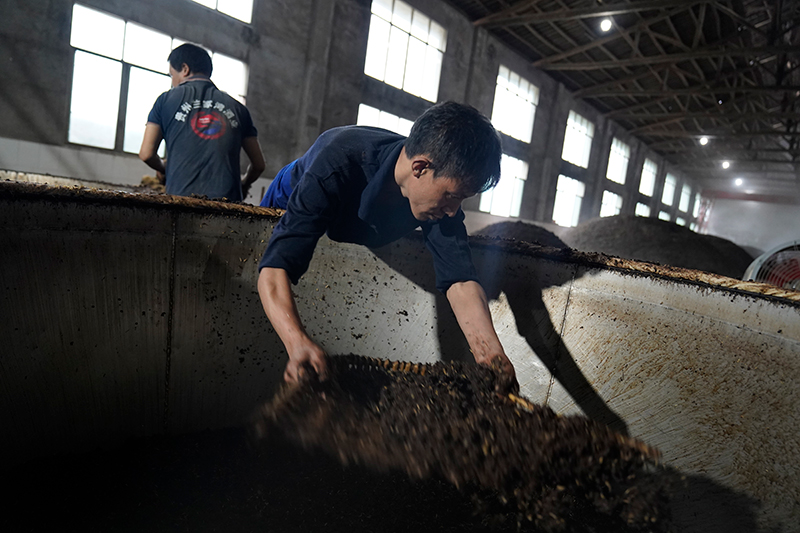 徽鸿白酒代理徽鸿白酒代理政策支持与利润优势全解析