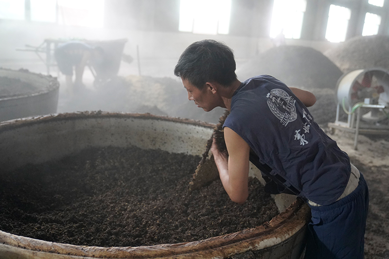 濮阳县白酒代理,濮阳白酒代理遇难题？本地一手货源助您破局