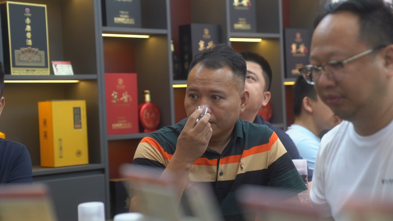 加入广州纯粮白酒代理商行列,共创财富共赢未来 加入广州纯粮白酒代理商行列,共创财富共赢未来