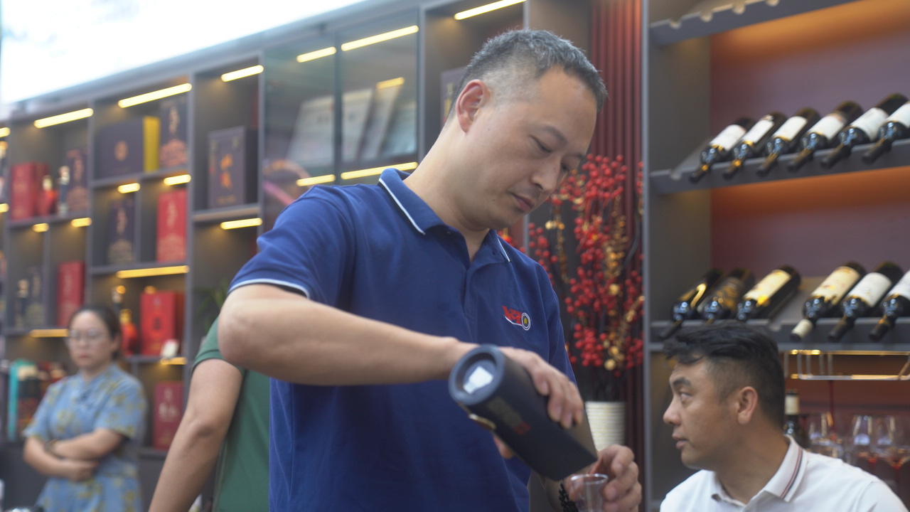 深入探访安阳散装白酒代理的联系方式 深入探访安阳散装白酒代理的联系方式