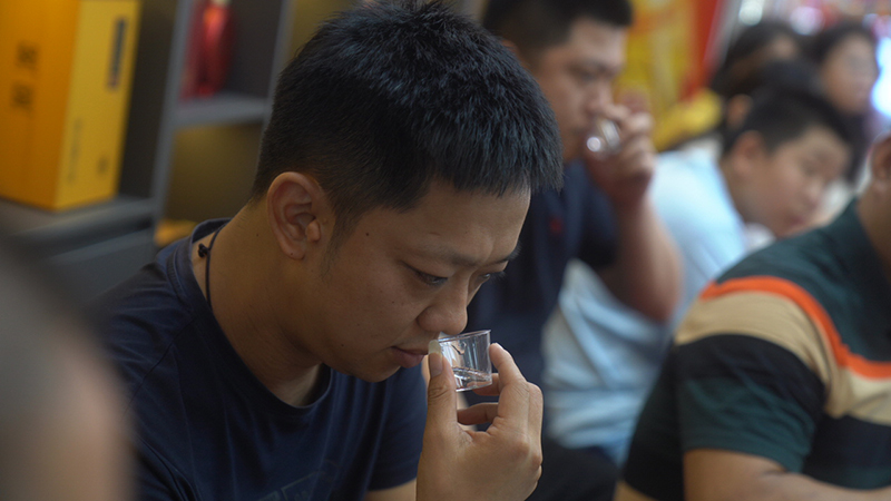 加盟洋河白酒代理商阵营,把握无限商机前景 加盟洋河白酒代理商阵营,把握无限商机前景