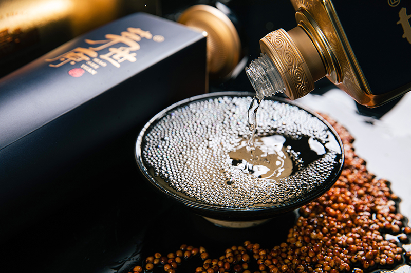 网红白酒代理的创新模式与市场机遇 网红白酒代理的创新模式与市场机遇